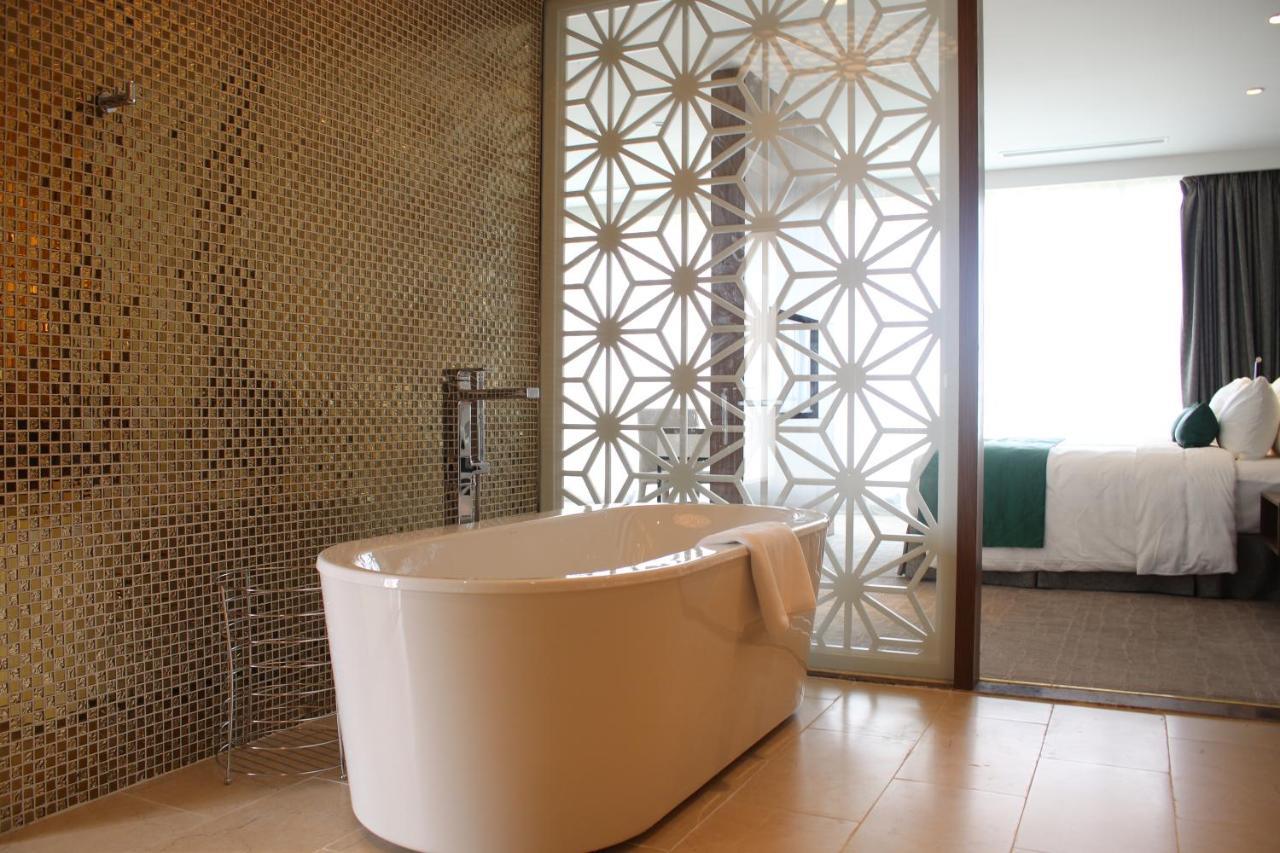 Vinh Yen Dic Star Hotels & Resorts Vinh Phuc מראה חיצוני תמונה