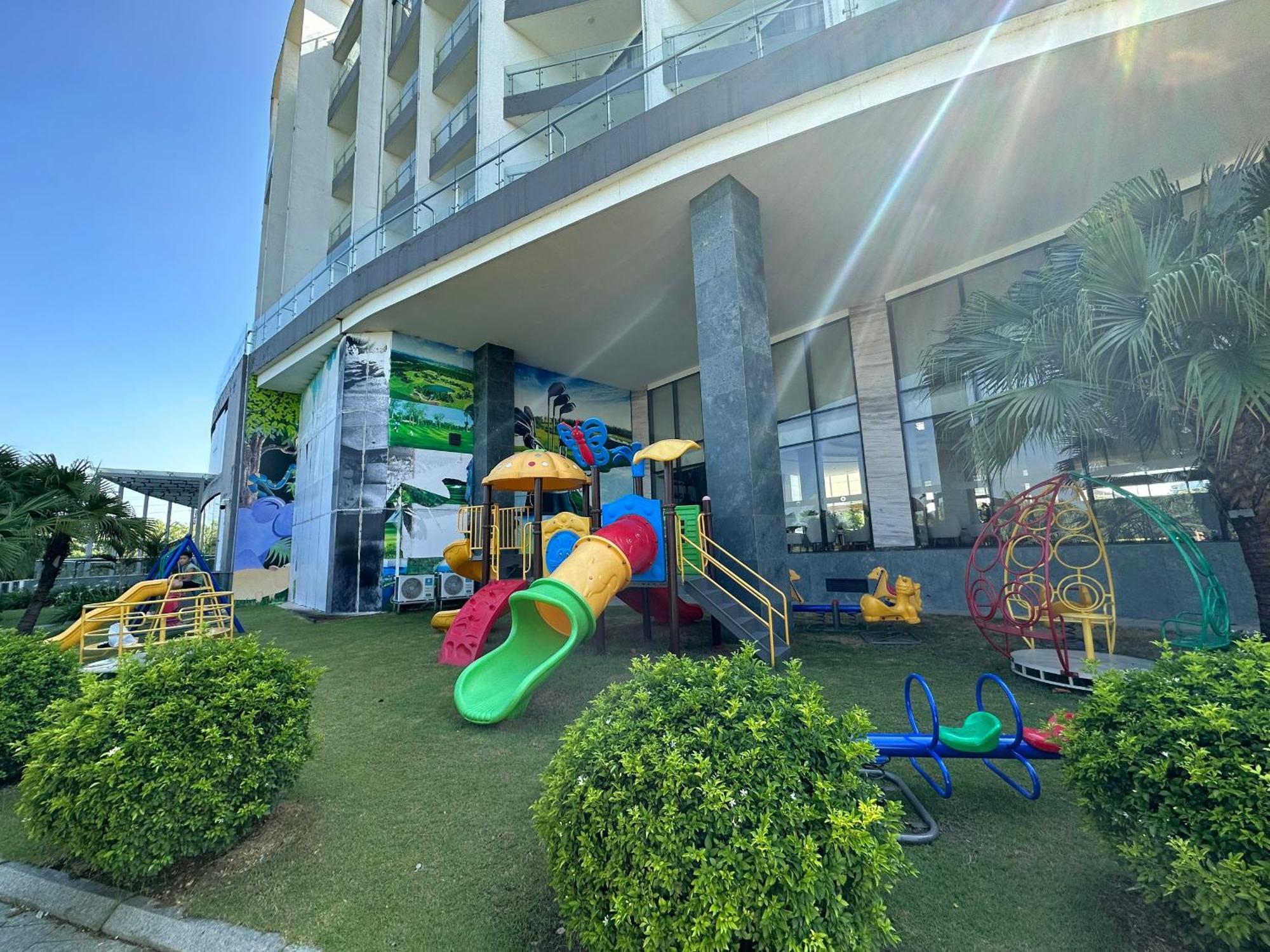 Vinh Yen Dic Star Hotels & Resorts Vinh Phuc מראה חיצוני תמונה