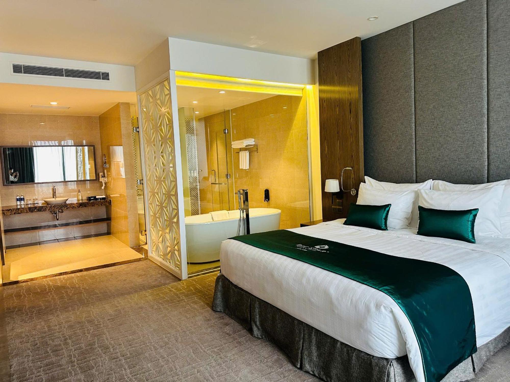 Vinh Yen Dic Star Hotels & Resorts Vinh Phuc מראה חיצוני תמונה